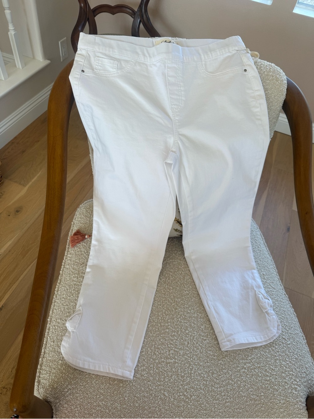 Women's White Skinny Jeans - Stretch Slim Fit